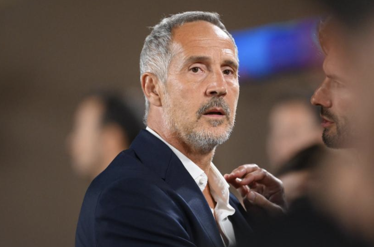 队报：许特尔不再担任摩纳哥主帅，已向球员和俱乐部员工道别